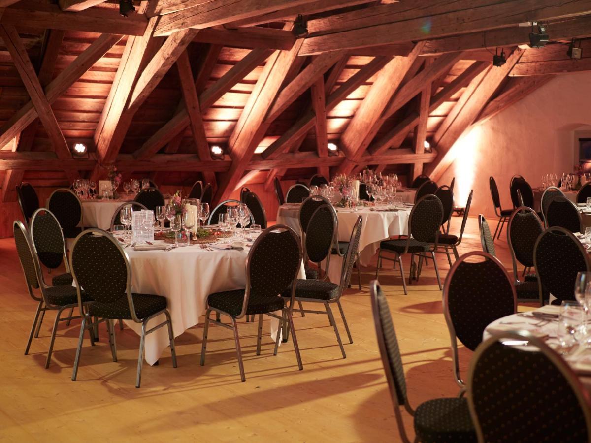 Auberge De Bellelay Restaurant Chez Aron Balde Ngoại thất bức ảnh