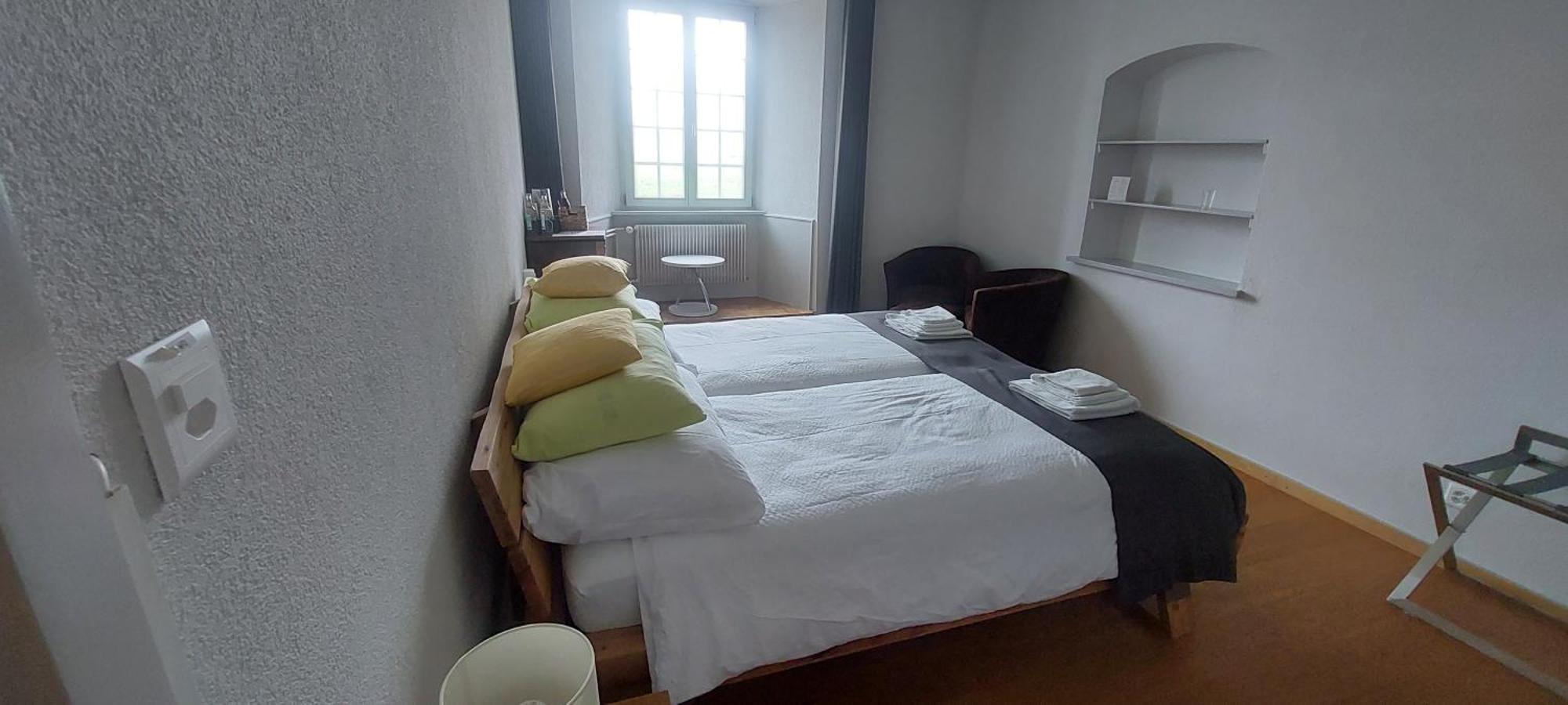 Auberge De Bellelay Restaurant Chez Aron Balde Ngoại thất bức ảnh