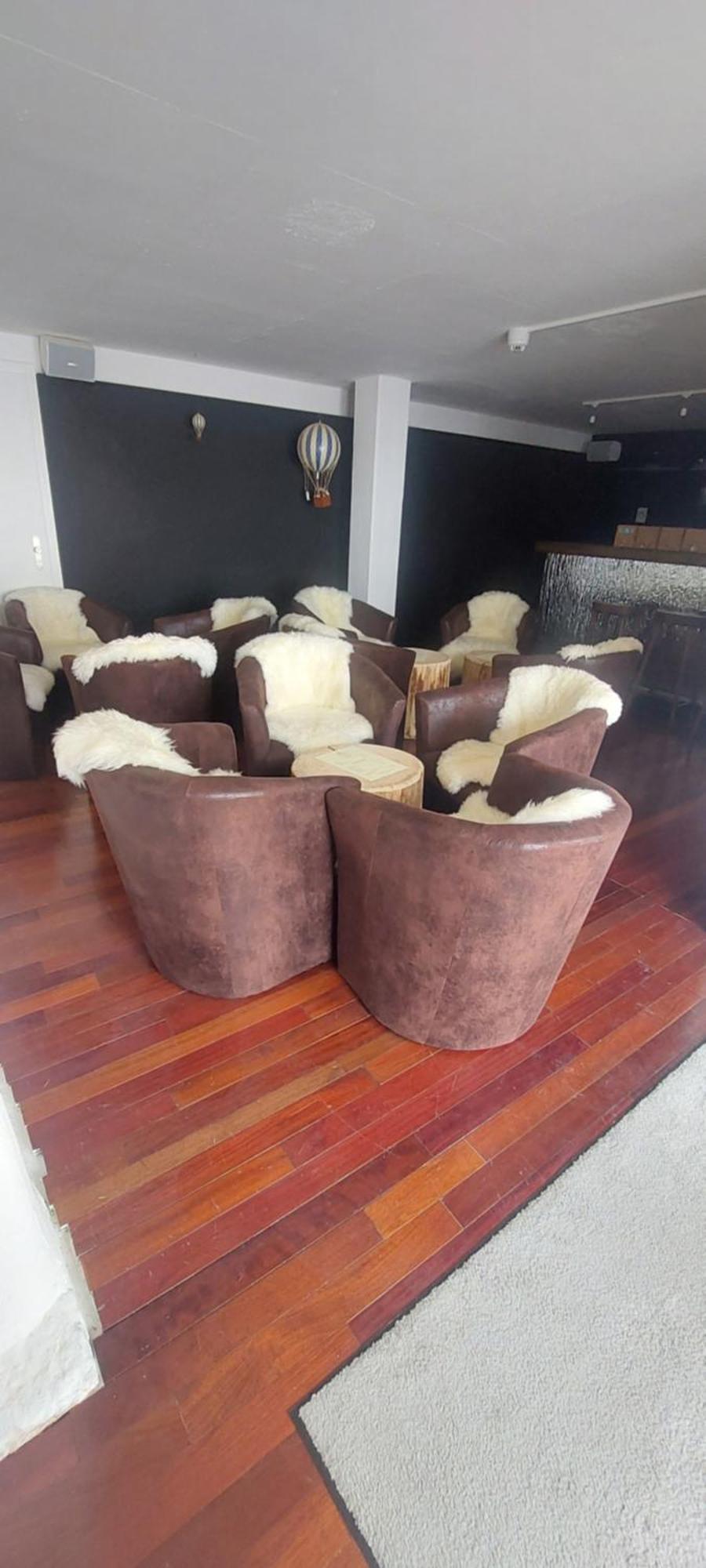 Auberge De Bellelay Restaurant Chez Aron Balde Ngoại thất bức ảnh